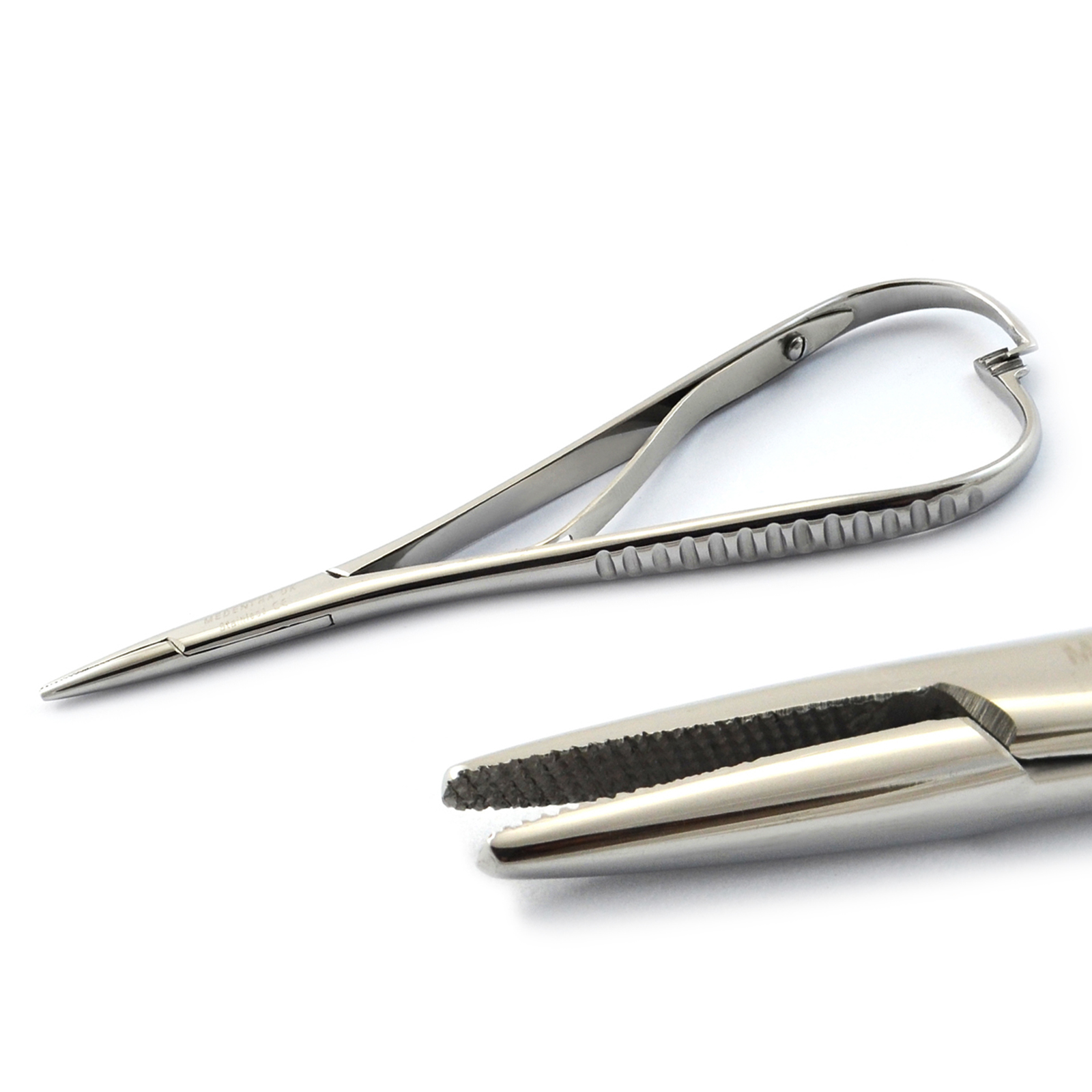 Picture of Dental Mathieu Needle Holder Forceps Serrated